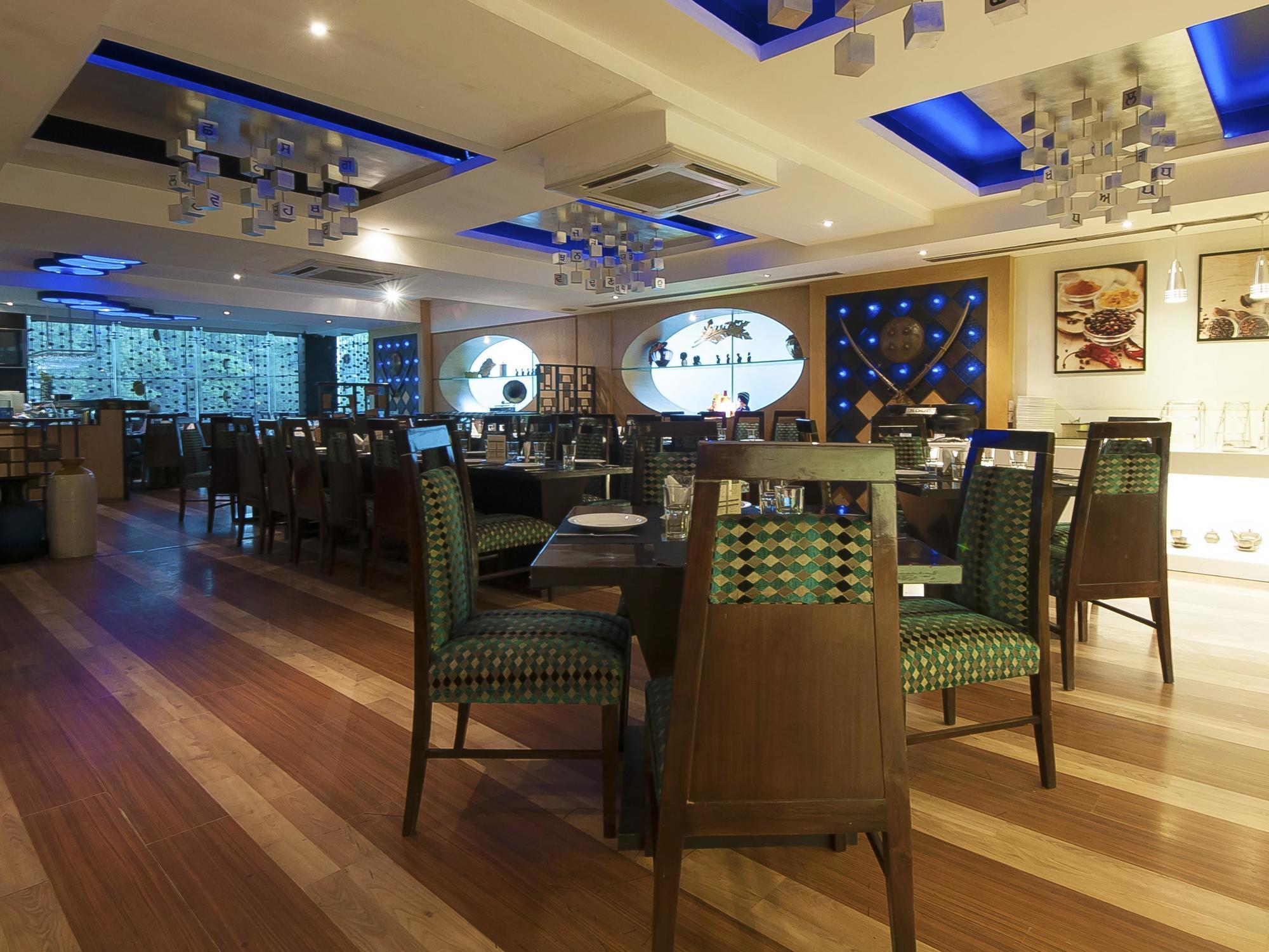 Virohaa Hotel New Delhi Exterior photo