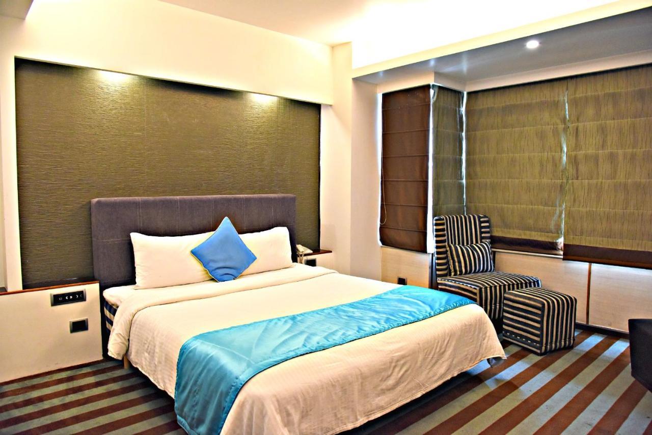 Virohaa Hotel New Delhi Exterior photo